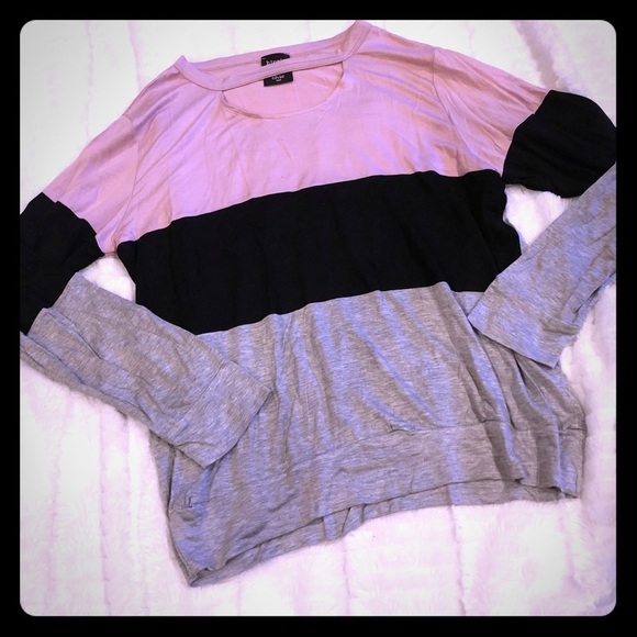Color Blocked Knit Top - Picture 1 of 3